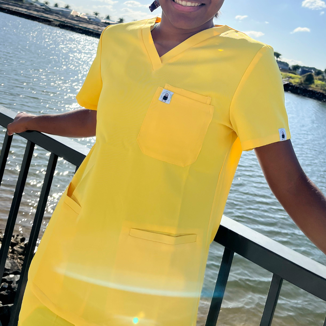 SUMMER LOVIN' SCRUB TOPS - Scrubber Duck